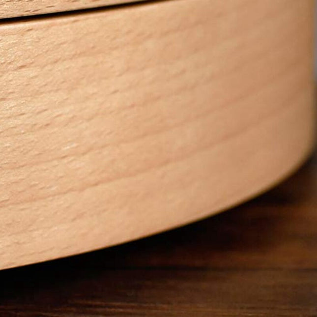 Reloj de pared de madera nórdico