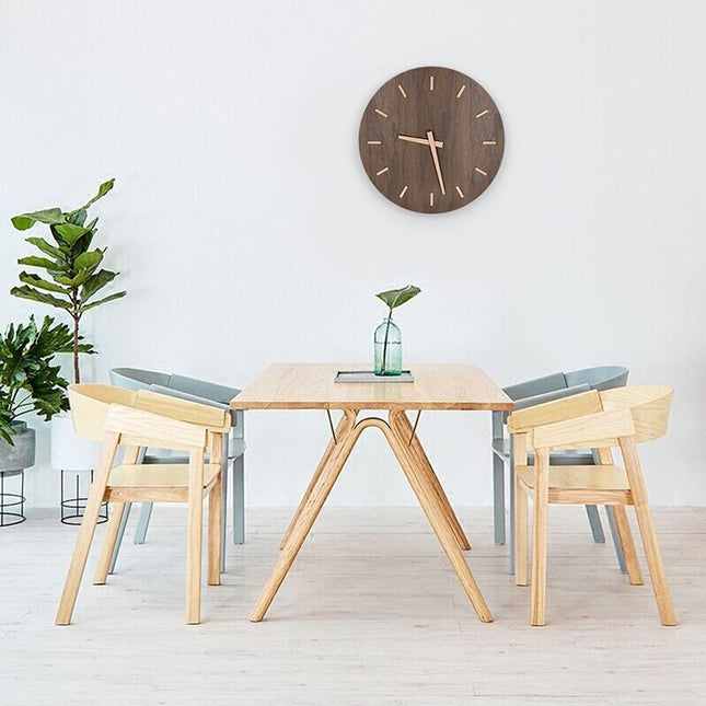 Reloj de pared de madera silencioso