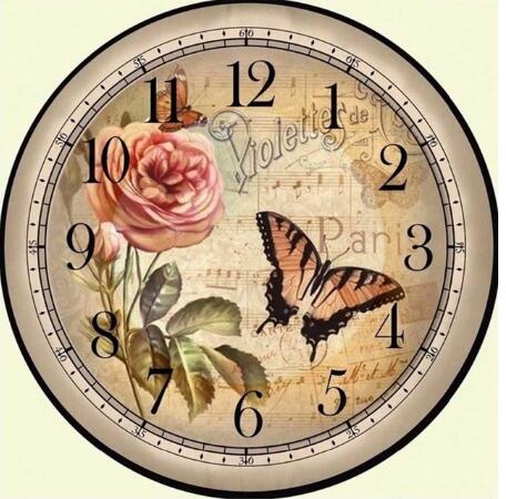 Reloj de pared rústico con flores