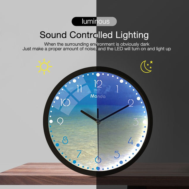 Reloj de pared redondo con luz