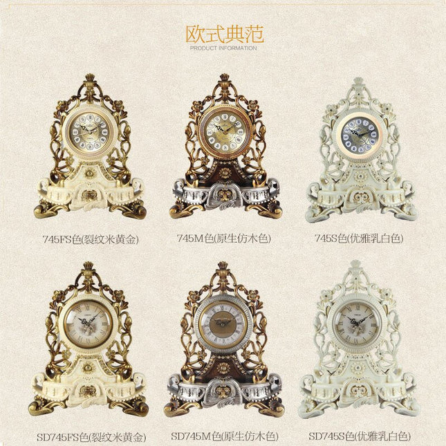 Reloj de sobremesa vintage antiguo dorado