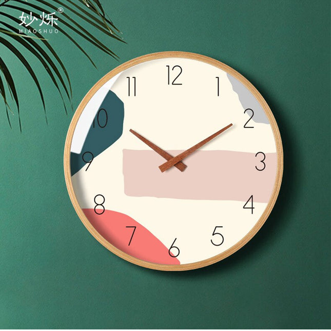 Reloj de pared de madera creativo