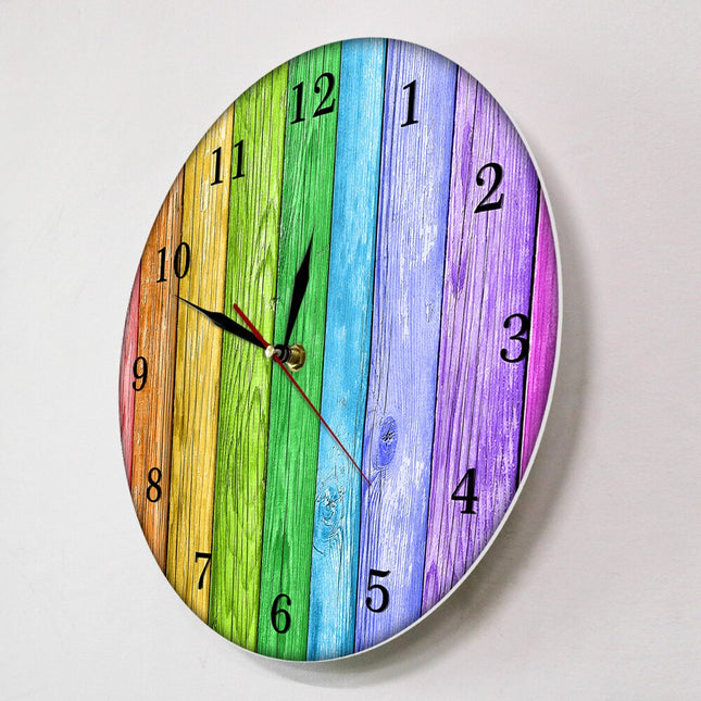 Reloj de pared de madera arcoíris