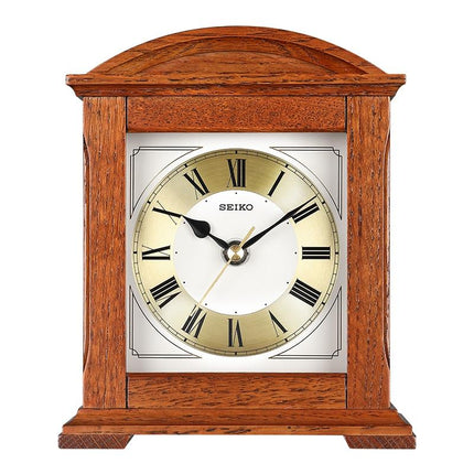 Reloj de mesa de madera clásico