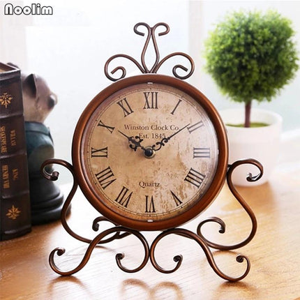 Reloj de sobremesa vintage estilo forja