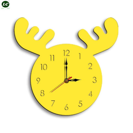Reloj de pared infantil con cuernos