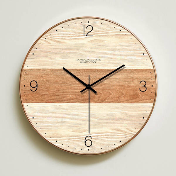 Reloj de pared de madera artesanal
