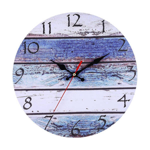 Reloj de pared de madera colorido