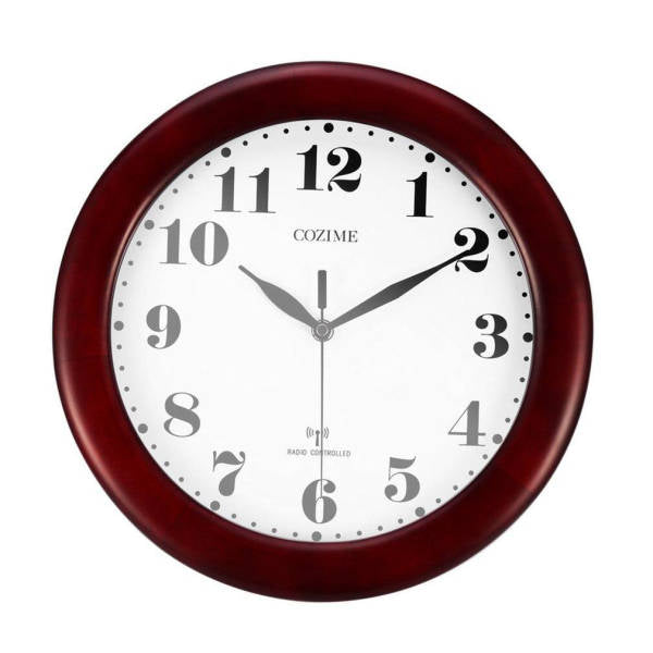 Reloj de pared de madera retro