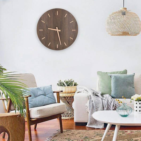 Reloj de pared de madera silencioso