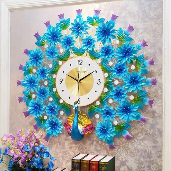 Reloj de pared gigante con flores azules