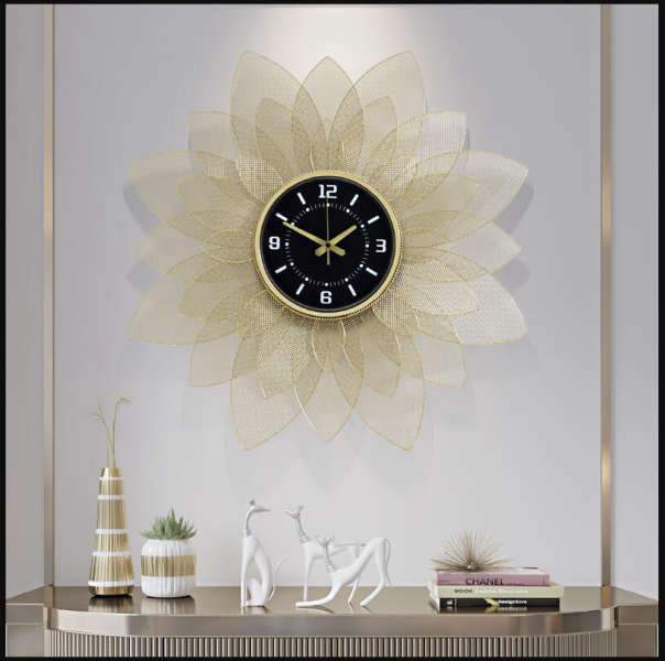 Reloj de pared grande flor metálica