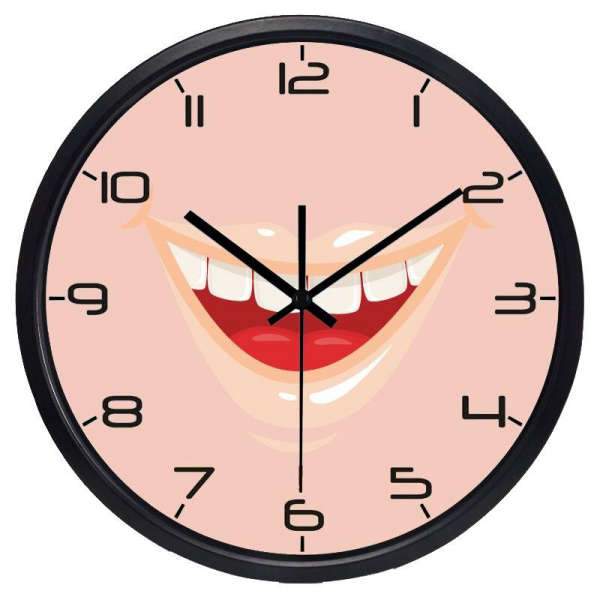 Reloj de pared divertido con sonrisa