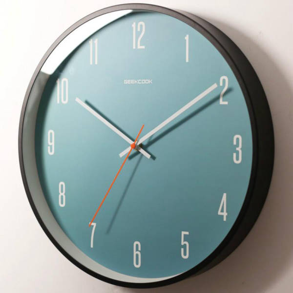 Reloj de pared nórdico moderno azul