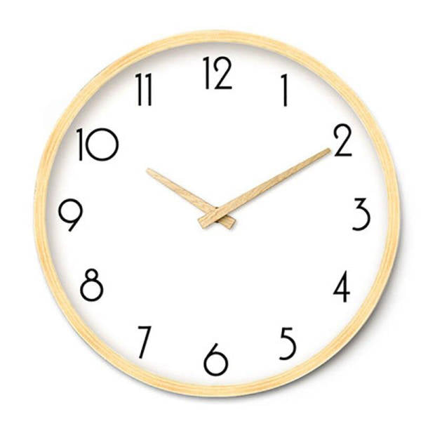 Reloj de pared nórdico de madera