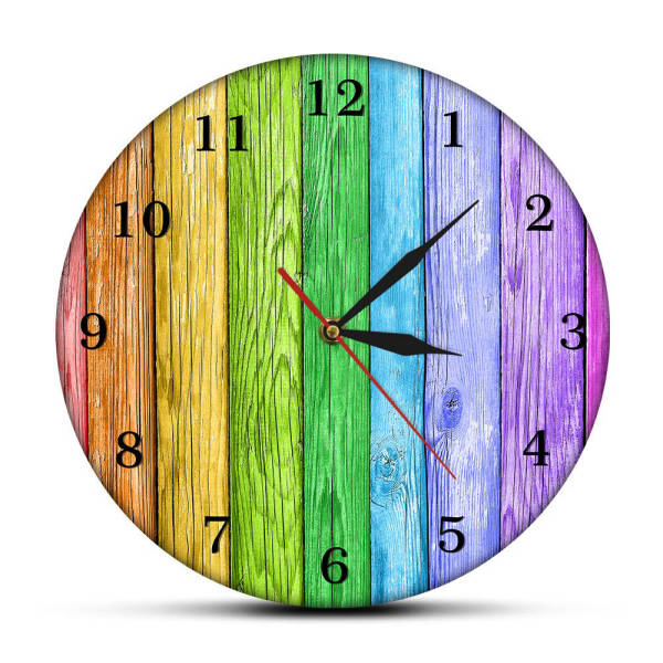 Reloj de pared de madera arcoíris