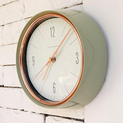 Reloj de pared moderno marco grueso