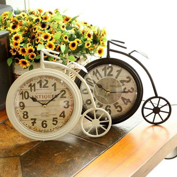 Reloj de sobremesa vintage bicicleta antigua