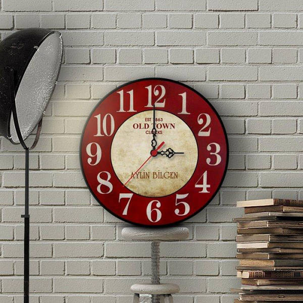 Reloj de cocina rojo estilo retro