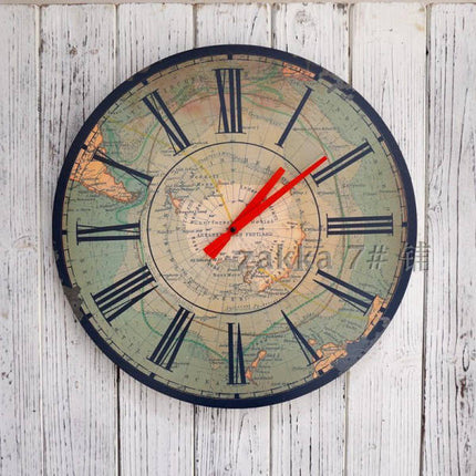 Reloj de pared rústico mapa antiguo