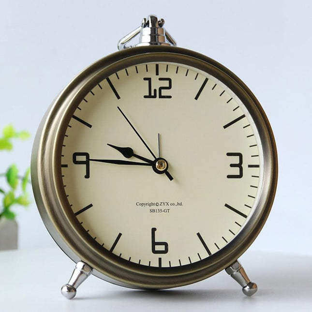 Reloj despertador de mesa estilo antiguo